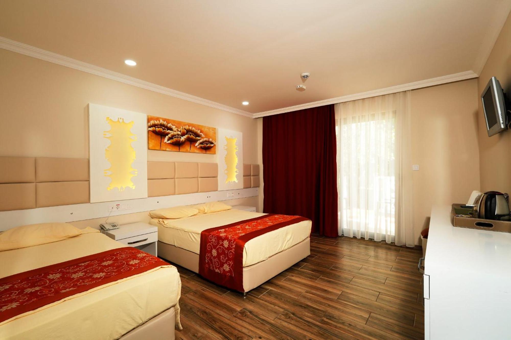 Miramor Hotel & Spa Antália Exterior foto A room at the hotel
