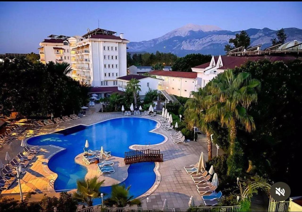 Miramor Hotel & Spa Antália Exterior foto A resort in Turkey
